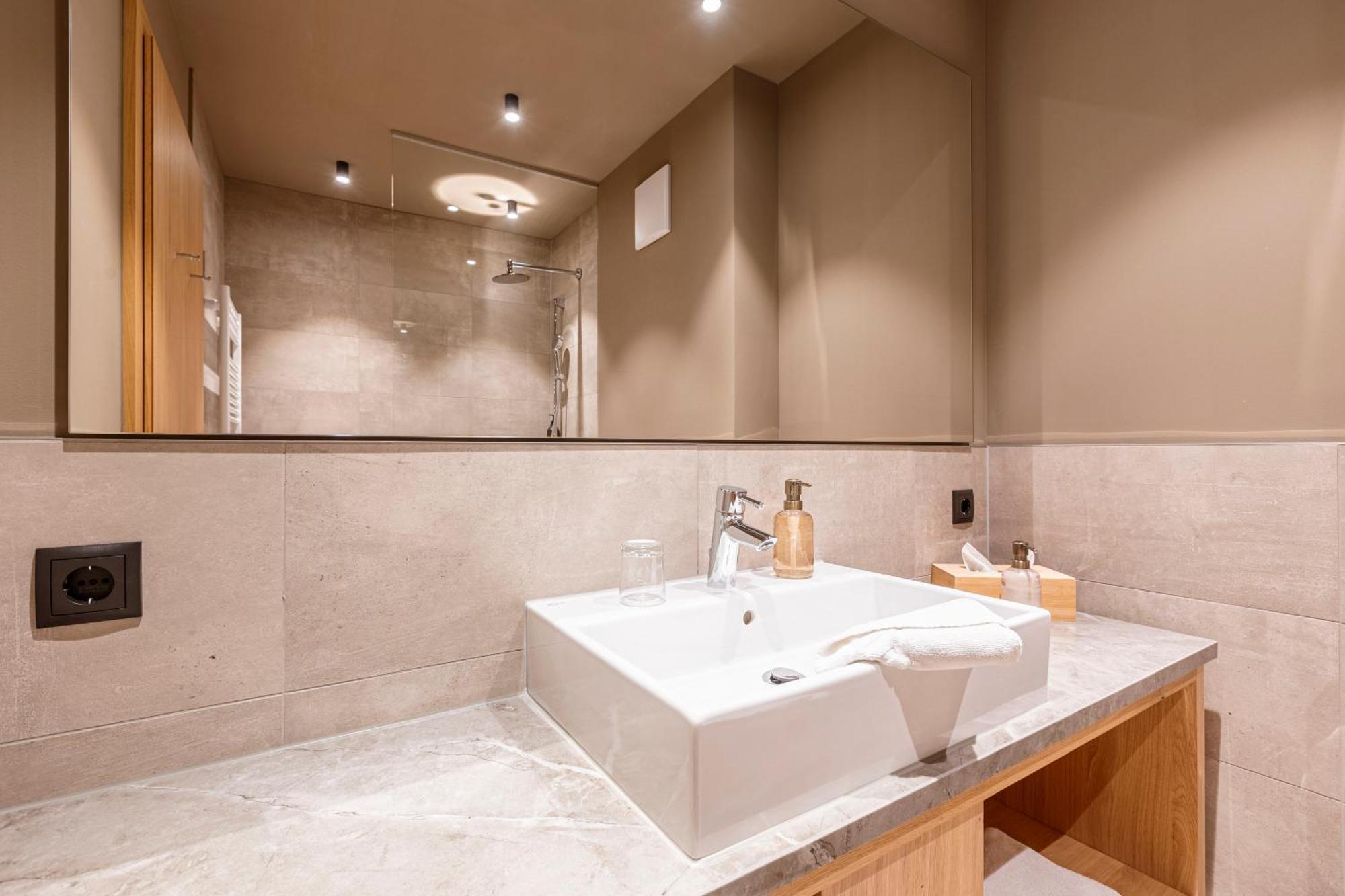 Montafon Suites Schruns By Alps Resorts Zewnętrze zdjęcie